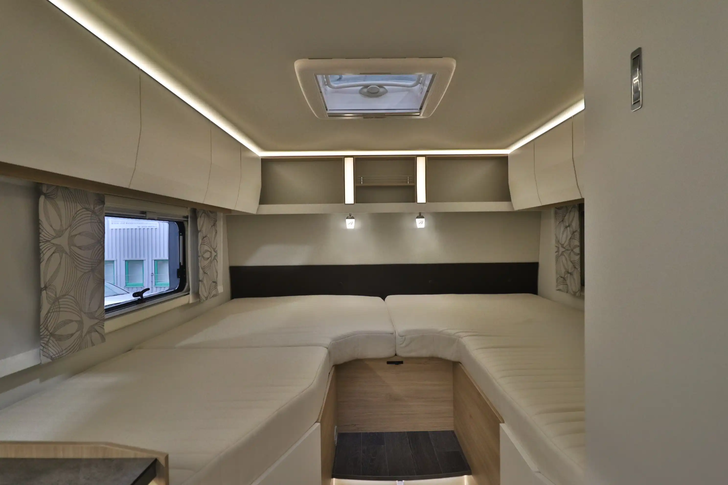FRANKIA Neo Black-Line